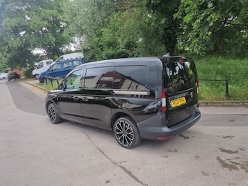Used Volkswagen Caddy Maxi 2021 for sale - 78828196: Photo