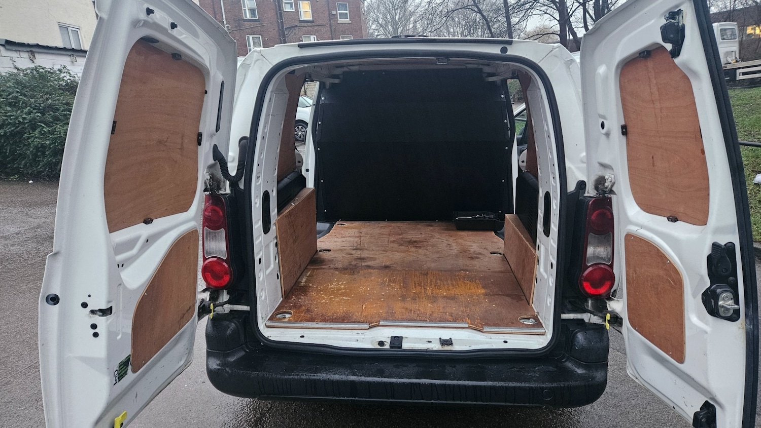 Used Peugeot Partner 2016 for sale - 77476827: Photo 10