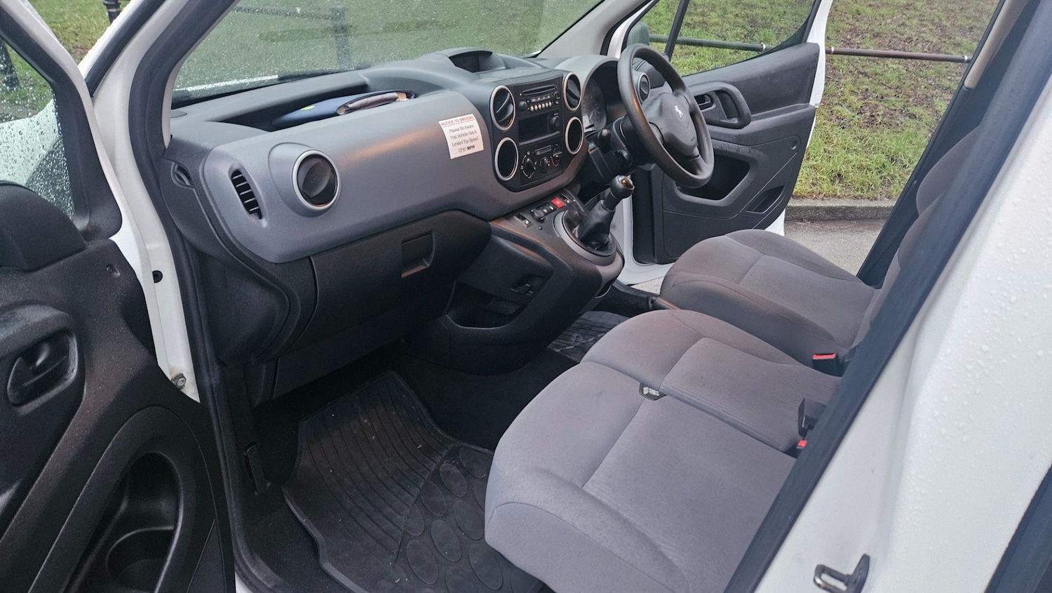 Used Peugeot Partner 2016 for sale - 77476827: Photo 7