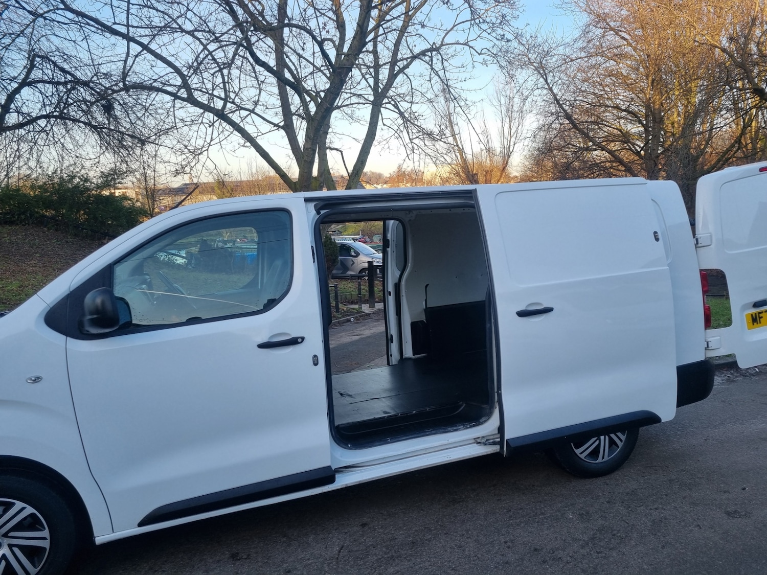 Used Peugeot Expert 2020 for sale - 77160820: Photo 7