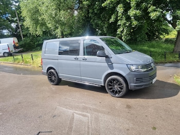 Used Volkswagen Transporter 2017 for sale - 78865207: Photo