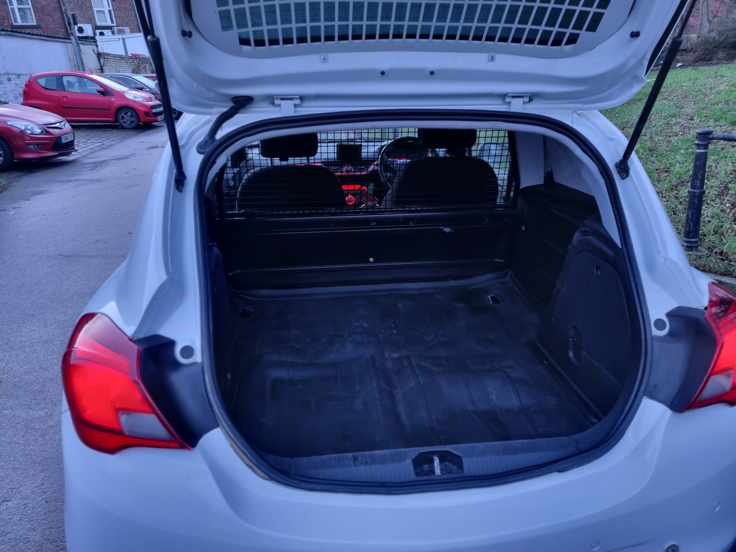 Used Vauxhall Corsa 2017 for sale - 77226104: Photo 6