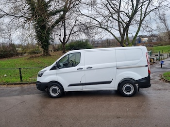 Used Ford Transit Custom 2017 for sale - 76890343: Photo