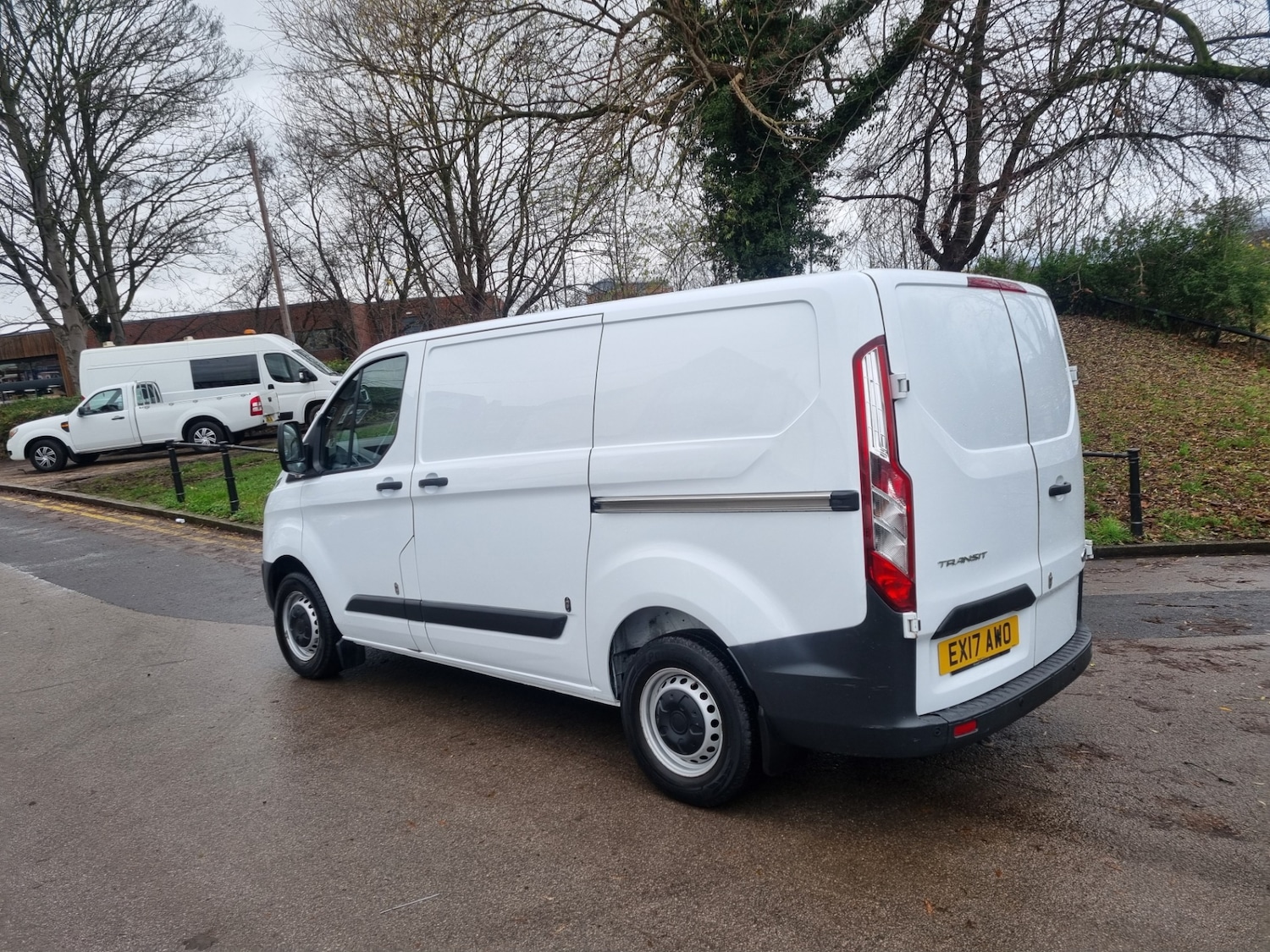 Used Ford Transit Custom 2017 for sale - 76890343: Photo 4