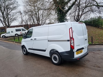 Used Ford Transit Custom 2017 for sale - 76890343: Photo