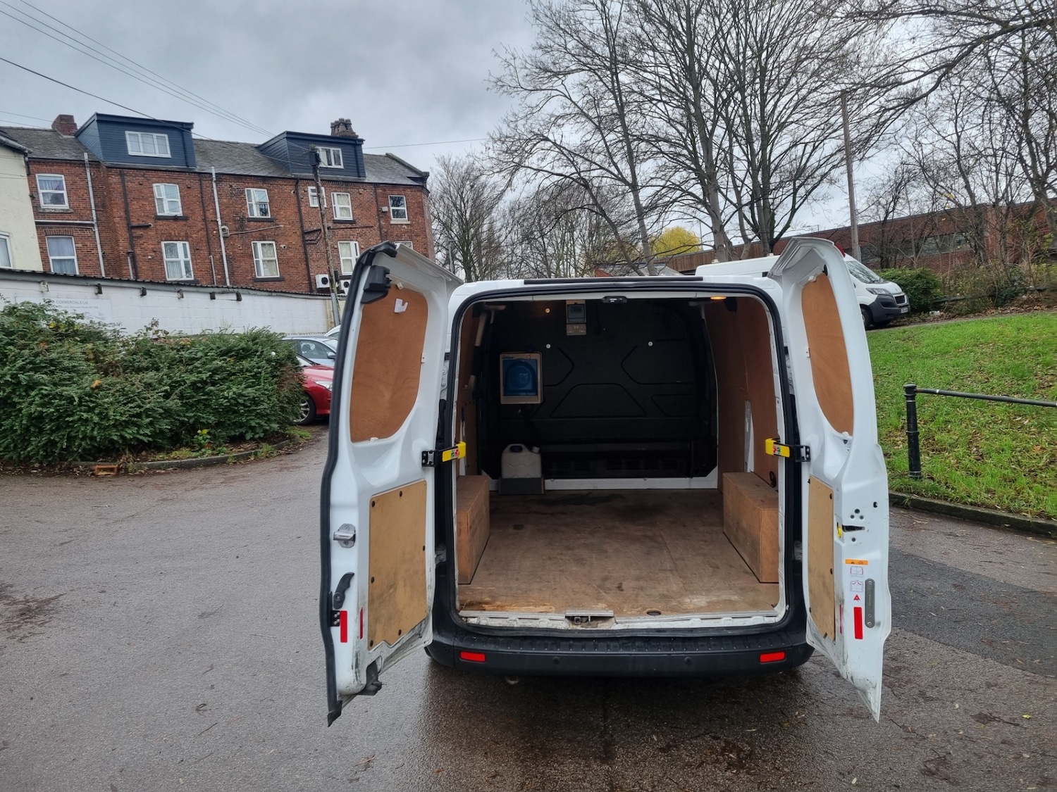 Used Ford Transit Custom 2017 for sale - 76890343: Photo 6