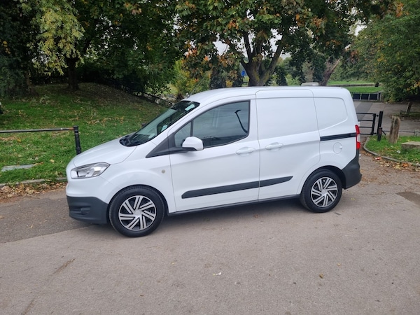 Used Ford Transit Courier 2018 for sale - 76198101: Photo 2