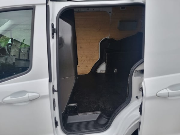 Used Ford Transit Courier 2018 for sale - 76198101: Photo 7