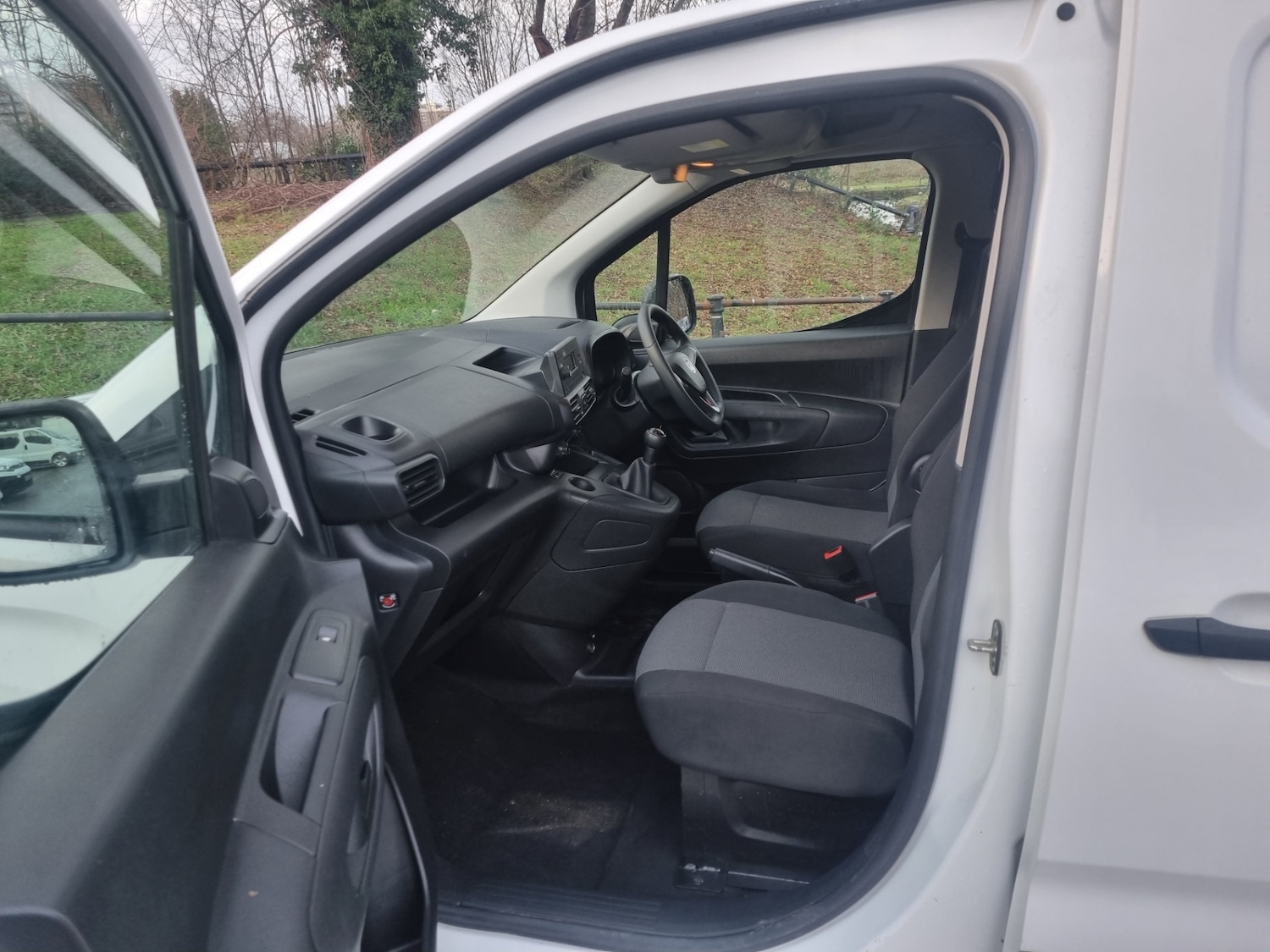 Used Vauxhall Combo 2019 for sale - 77153933: Photo 9