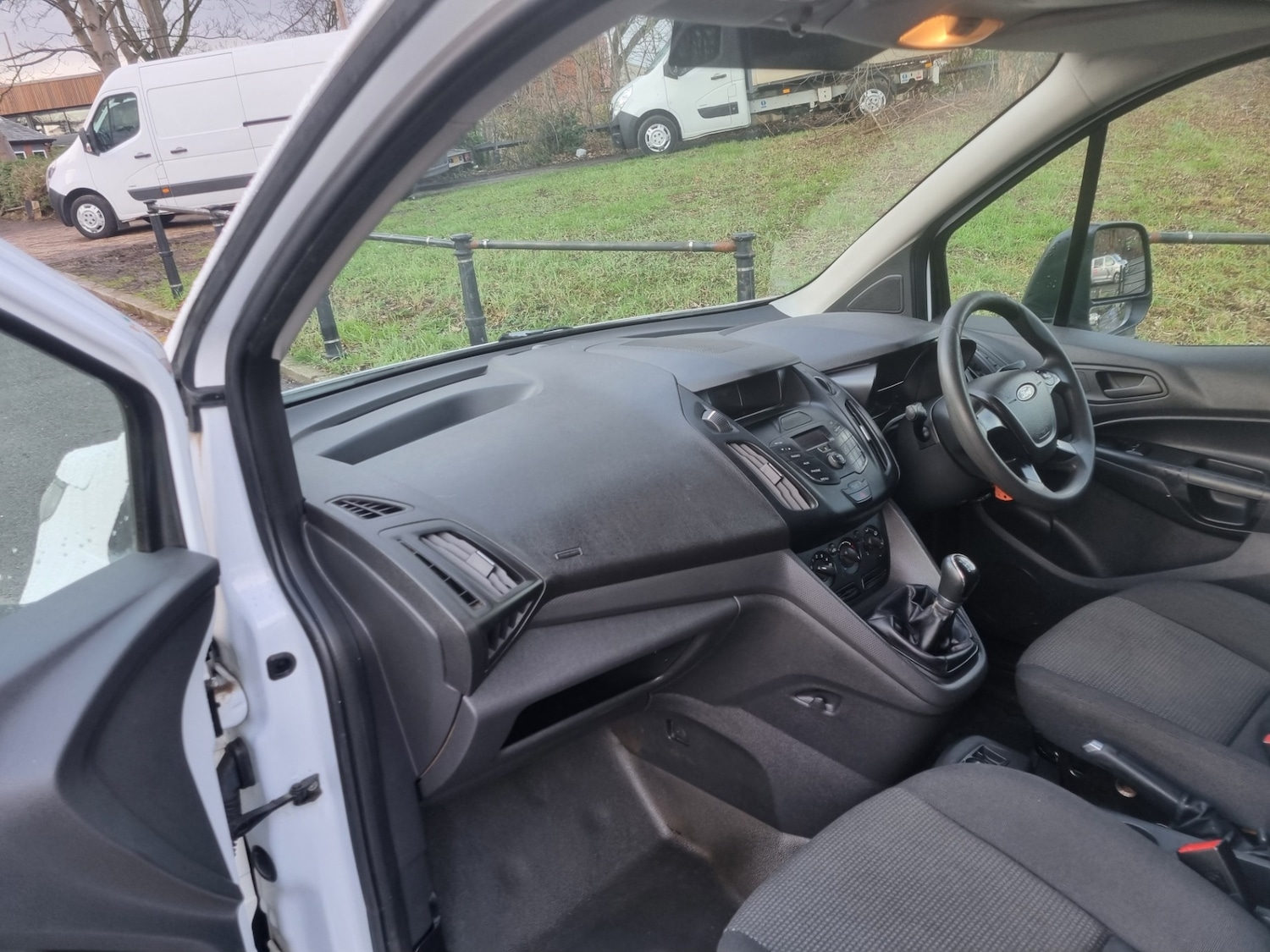 Used Ford Transit Connect 2015 for sale - 77393615: Photo 10