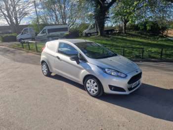 Used Ford Fiesta 2016 for sale - 74405438: Photo