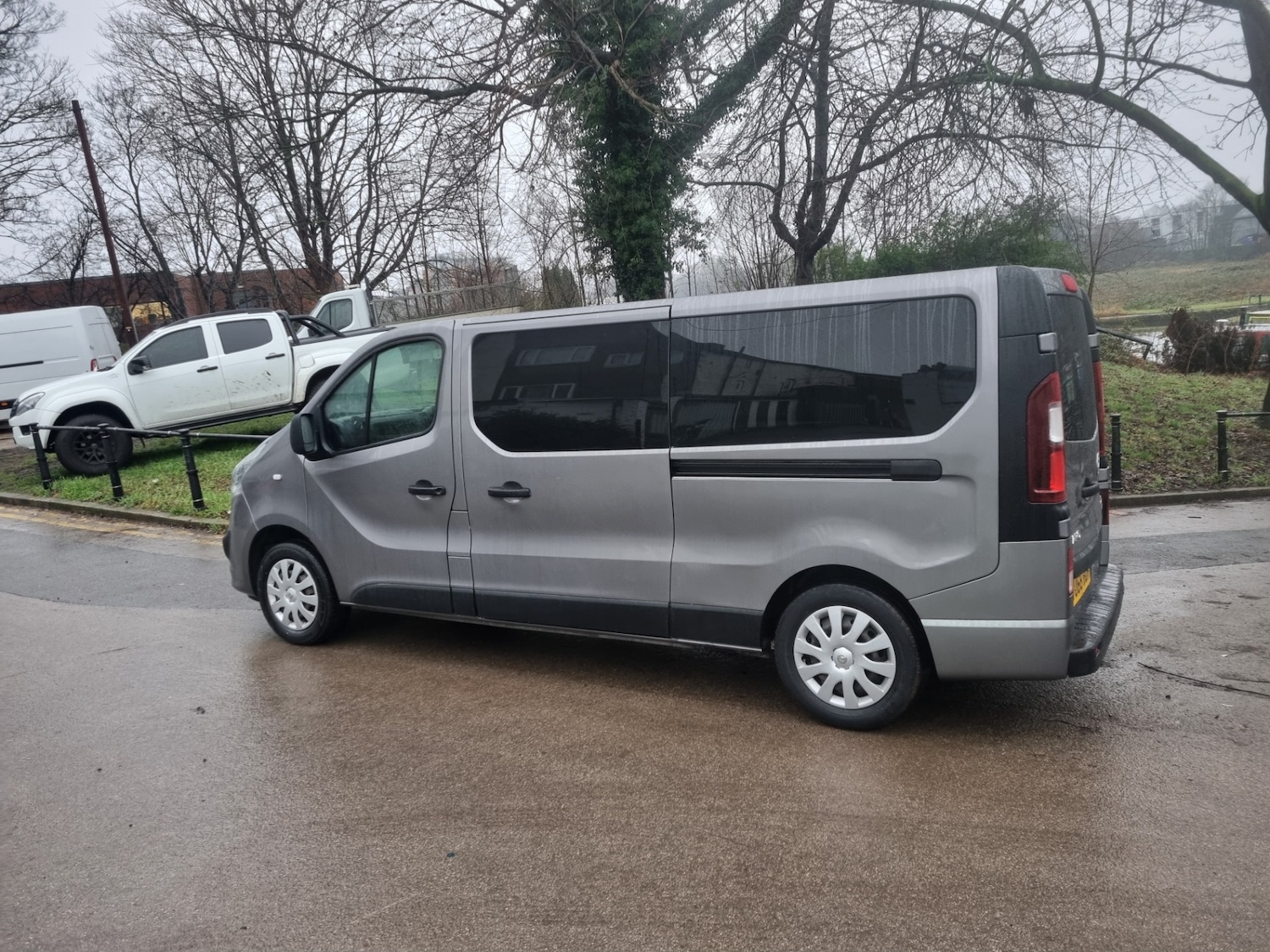 Used Vauxhall Vivaro 2018 for sale - 77385402: Photo 3
