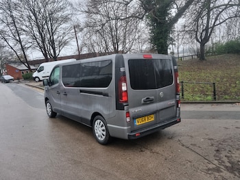 Used Vauxhall Vivaro 2018 for sale - 77385402: Photo