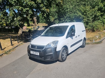 Used Peugeot Partner 2016 for sale - 79469550: Photo