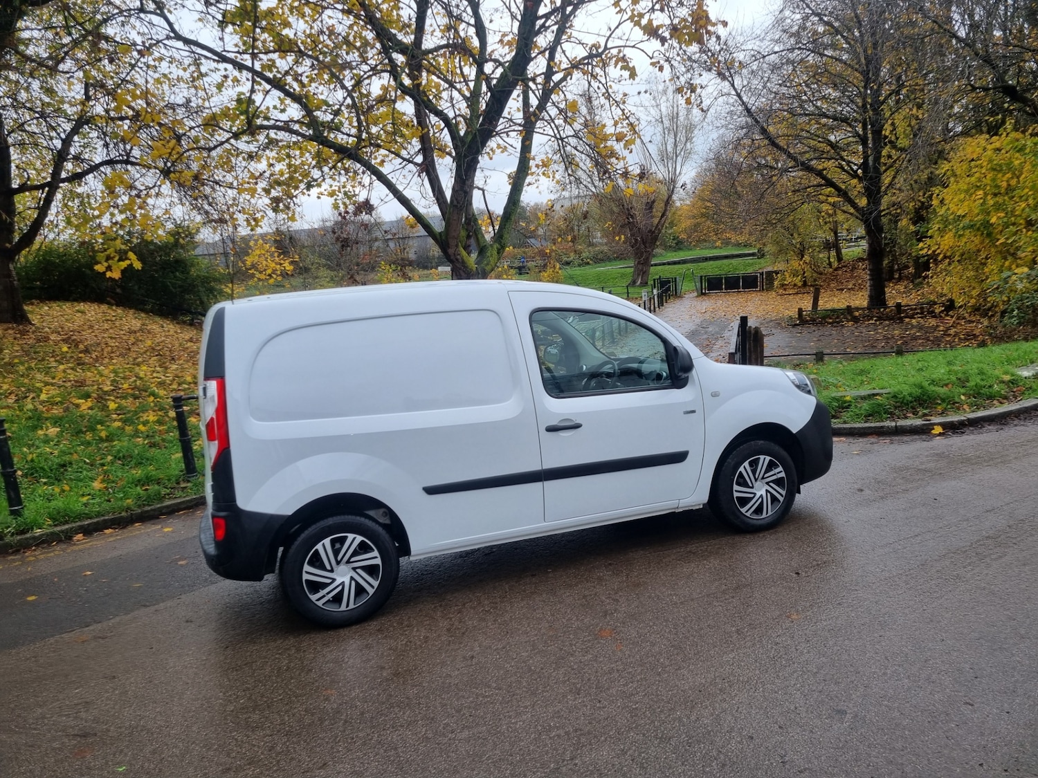 Used Renault Kangoo 2019 for sale - 76542958: Photo 15