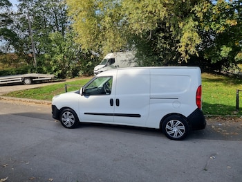 Used Fiat Doblo 2015 for sale - 76244412: Photo 2