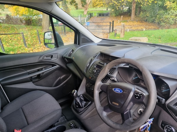 Used Ford Transit Connect 2014 for sale - 76343928: Photo 14