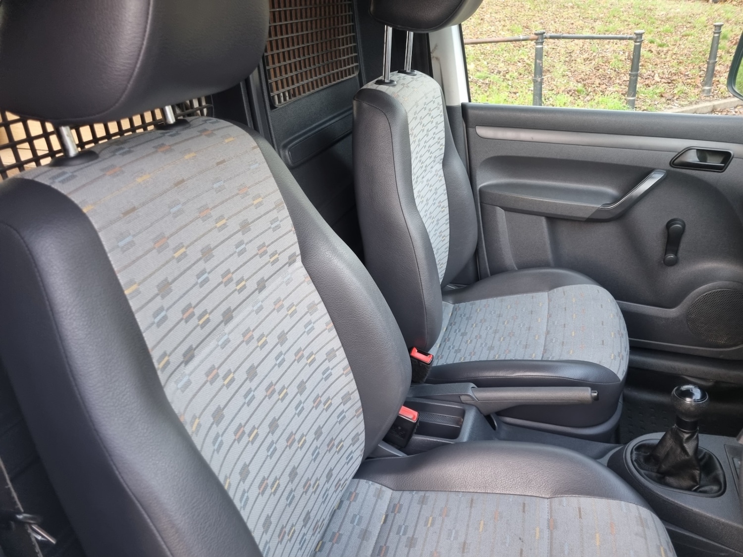 Used Volkswagen Caddy 2011 for sale - 76933404: Photo 12