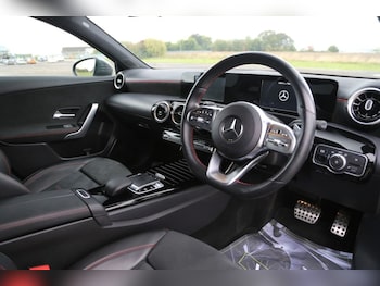 Used Mercedes-Benz A-Class 2018 for sale - 76132213: Photo 2