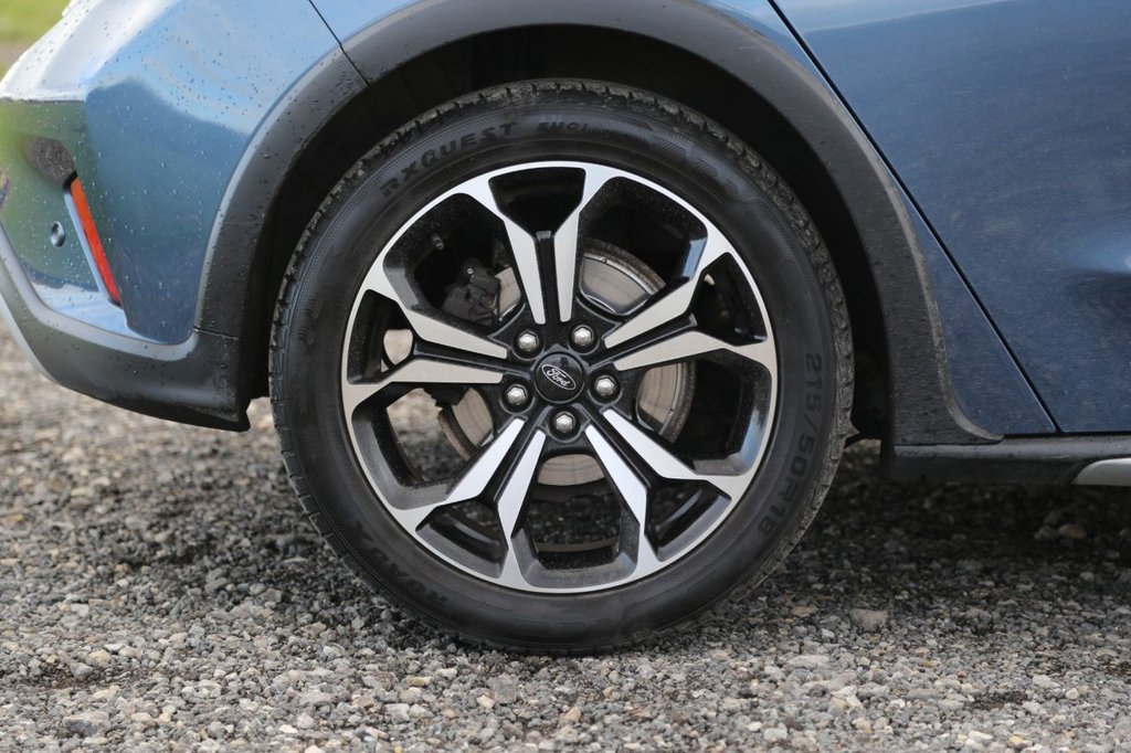 Used Ford Focus 2020 for sale - 76481664: Photo 11