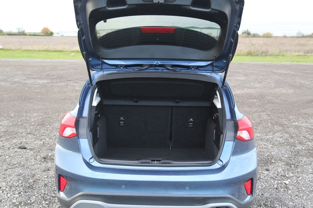 Used Ford Focus 2020 for sale - 76481664: Photo 19