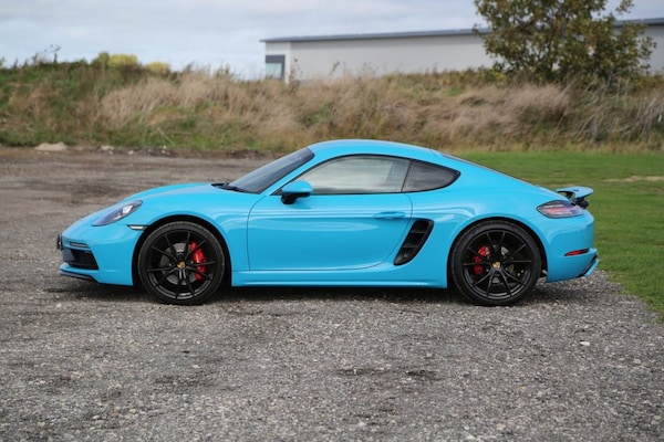 Used Porsche 718 Cayman 2018 for sale - 76210539: Photo 11