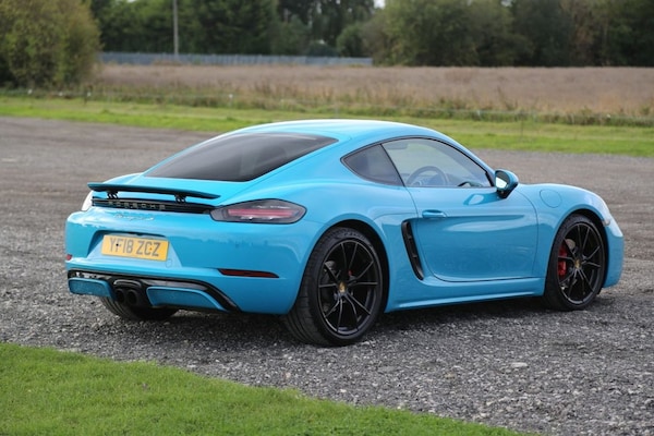Used Porsche 718 Cayman 2018 for sale - 76210539: Photo 13