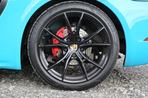 Used Porsche 718 Cayman 2018 for sale - 76210539: Photo 16