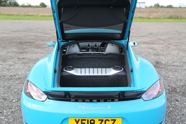 Used Porsche 718 Cayman 2018 for sale - 76210539: Photo 20