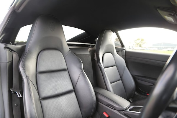 Used Porsche 718 Cayman 2018 for sale - 76210539: Photo 4