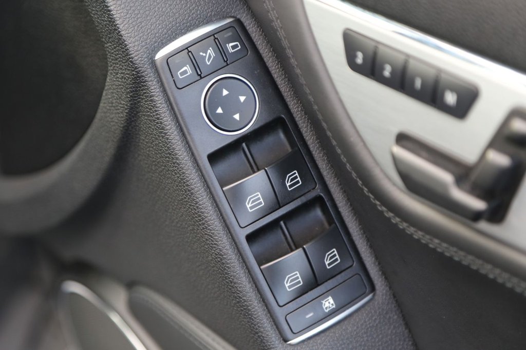 Used Mercedes-Benz C Class 2010 for sale - 76482506: Photo 28