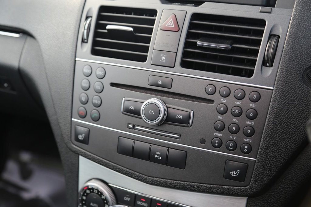 Used Mercedes-Benz C Class 2010 for sale - 76482506: Photo 31