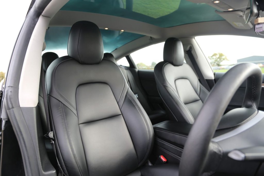 Used Tesla Model 3 2021 for sale - 76605111: Photo 3