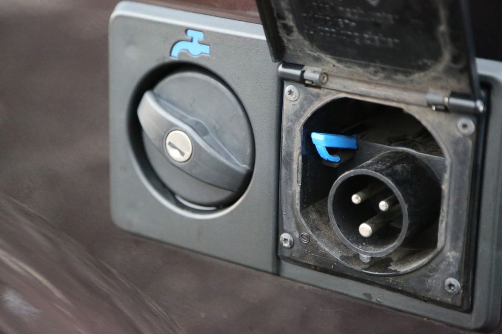 Used Volkswagen California 2014 for sale - 76496755: Photo 22