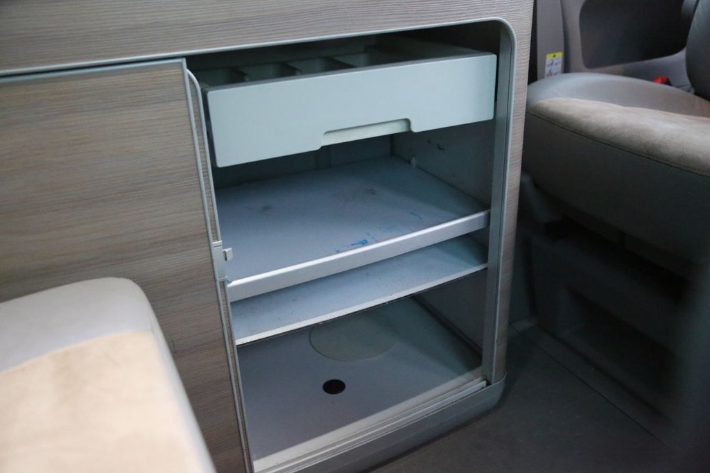 Used Volkswagen California 2014 for sale - 76496755: Photo 42