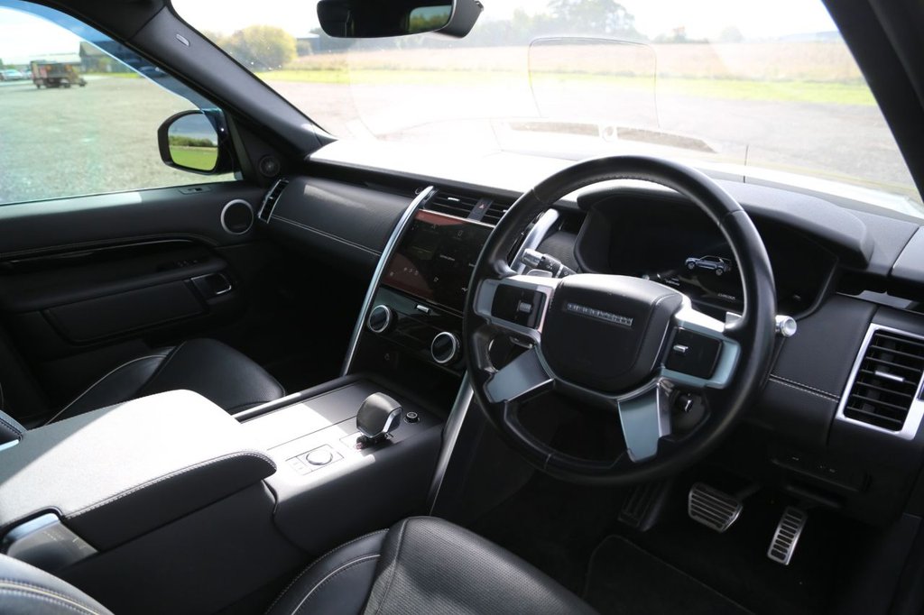 Used Land Rover Discovery 2021 for sale - 76117249: Photo 3