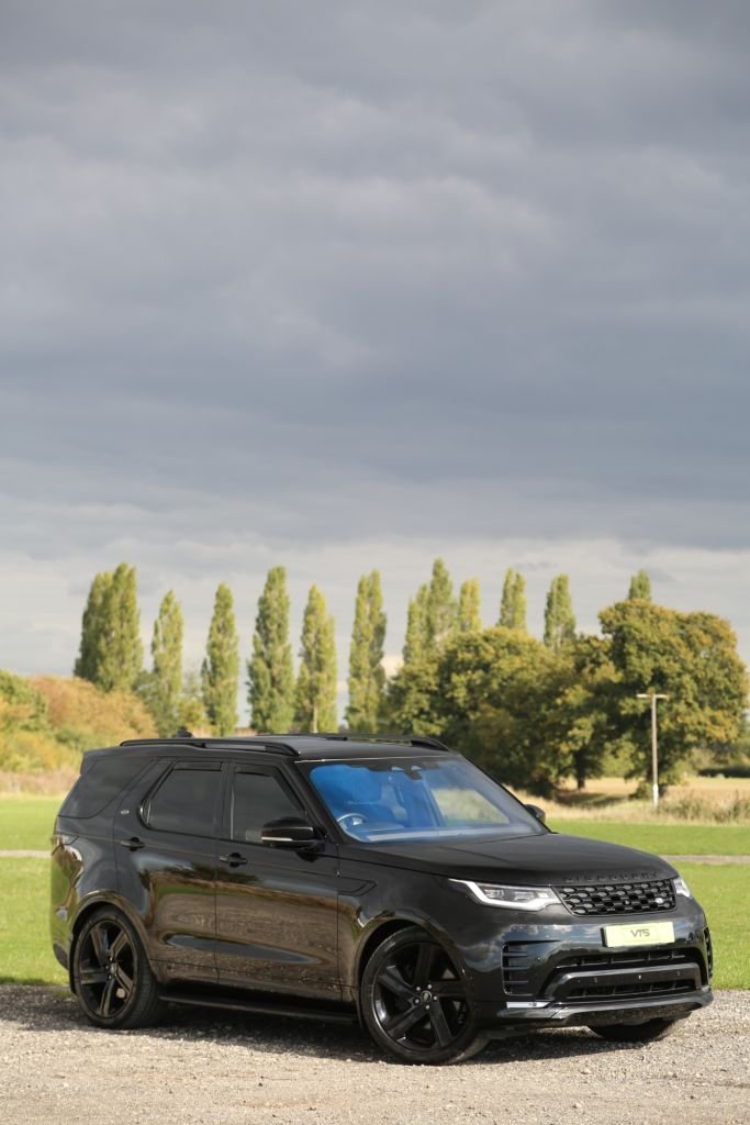 Used Land Rover Discovery 2021 for sale - 76117249: Photo 32