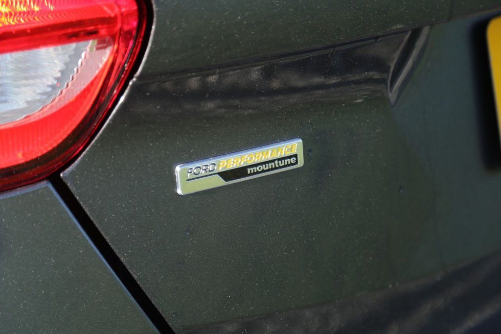 Used Ford Focus 2017 for sale - 76605110: Photo 17