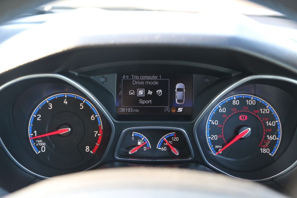 Used Ford Focus 2017 for sale - 76605110: Photo 36