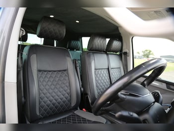 Used Volkswagen Transporter 2019 for sale - 76117241: Photo