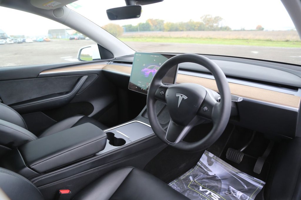 Used Tesla Model Y 2022 for sale - 76509874: Photo 2