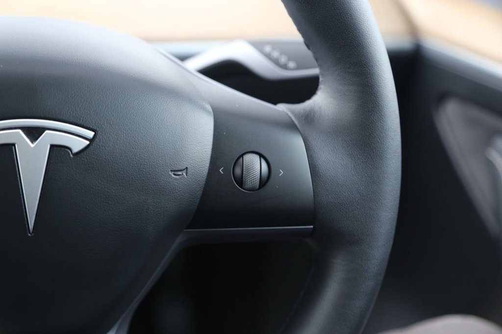 Used Tesla Model Y 2022 for sale - 76509874: Photo 33