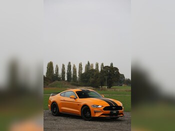 Used Ford Mustang 2018 for sale - 76261311: Photo 2