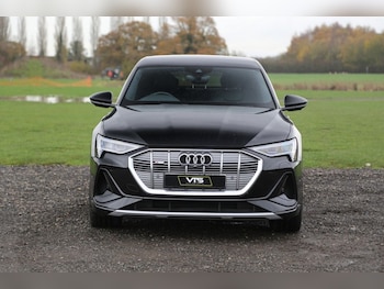 Used Audi e-tron 2021 for sale - 76482132: Photo
