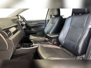 Used Mitsubishi Outlander 2018 for sale - 78064114: Photo