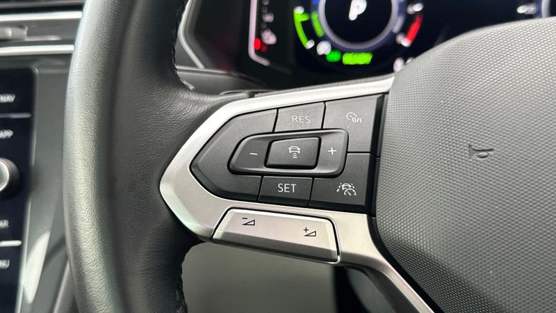 Used Volkswagen Tiguan 2022 for sale - 77878170: Photo 15