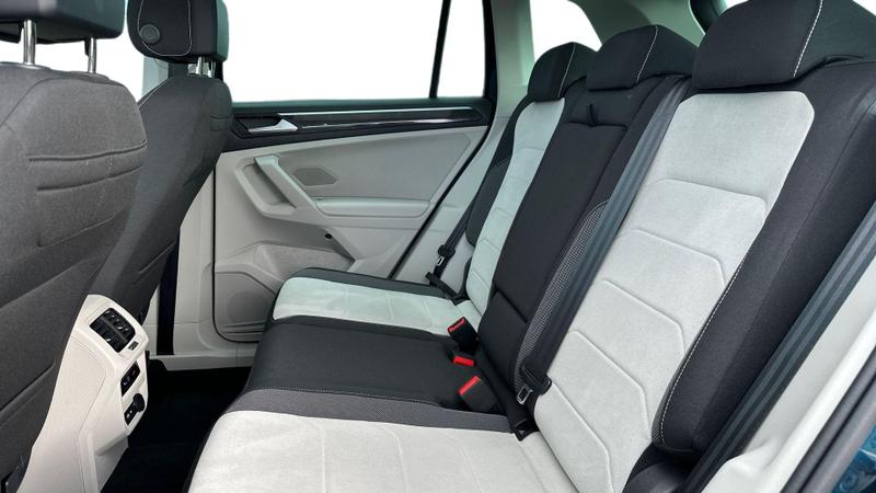 Used Volkswagen Tiguan 2022 for sale - 77878170: Photo 4