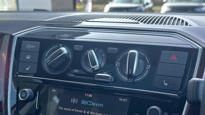 Used Volkswagen up! 2017 for sale - 77763542: Photo 12