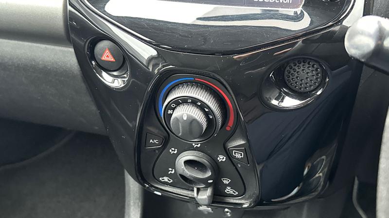 Used Citroen C1 2015 for sale - 77607526: Photo 12