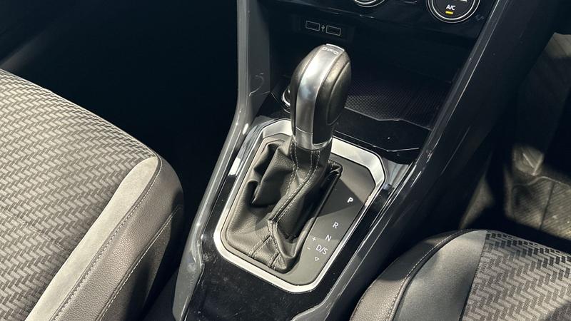 Used Volkswagen T-Roc 2018 for sale - 78064110: Photo 13